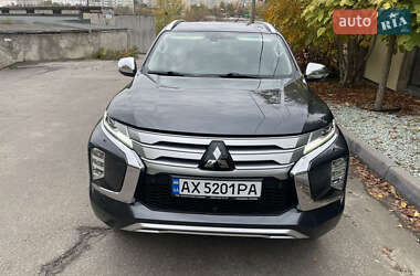 Внедорожник / Кроссовер Mitsubishi Pajero Sport 2021 в Харькове