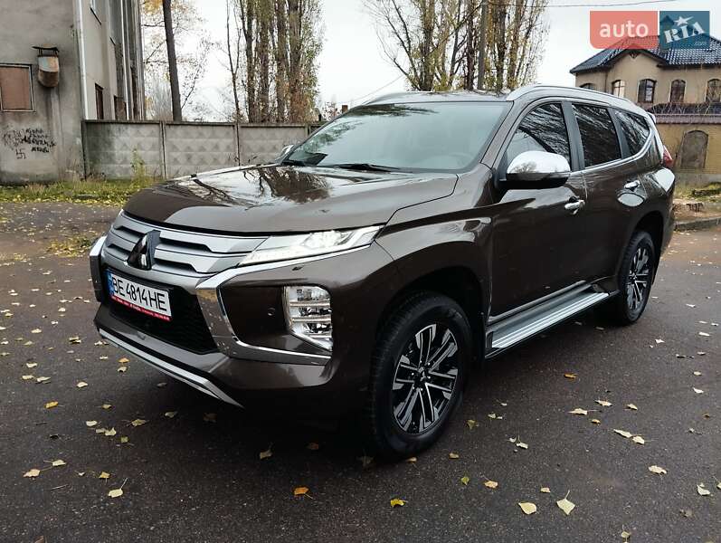 Внедорожник / Кроссовер Mitsubishi Pajero Sport 2021 в Николаеве фото 3 Внедорожник / Кроссовер Mitsubishi Pajero Sport 2021 в Николаеве