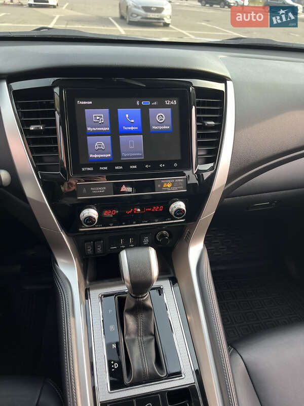 Внедорожник / Кроссовер Mitsubishi Pajero Sport 2021 в Казанке фото 34 Внедорожник / Кроссовер Mitsubishi Pajero Sport 2021 в Казанке