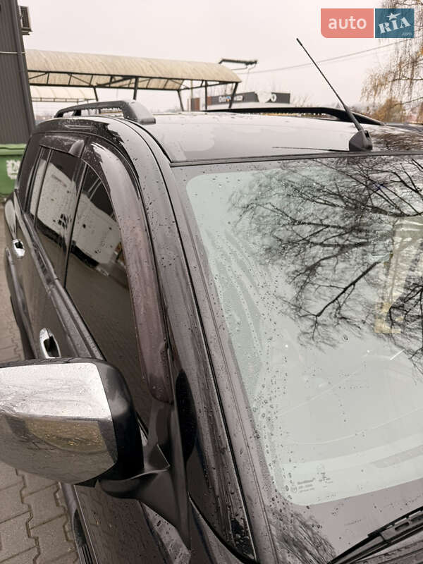 Внедорожник / Кроссовер Mitsubishi Pajero Sport 2011 в Черновцах