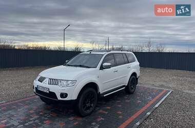 Внедорожник / Кроссовер Mitsubishi Pajero Sport 2012 в Виноградове