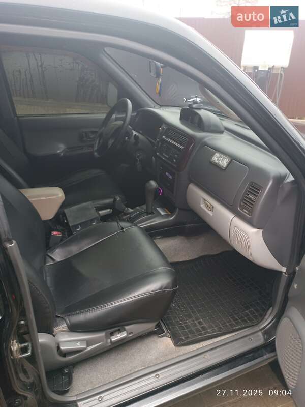 Внедорожник / Кроссовер Mitsubishi Pajero Sport 2004 в Верховине