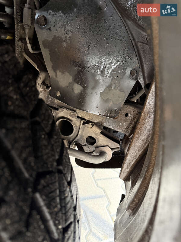 Позашляховик / Кросовер Mitsubishi Pajero Sport 2012 в Києві