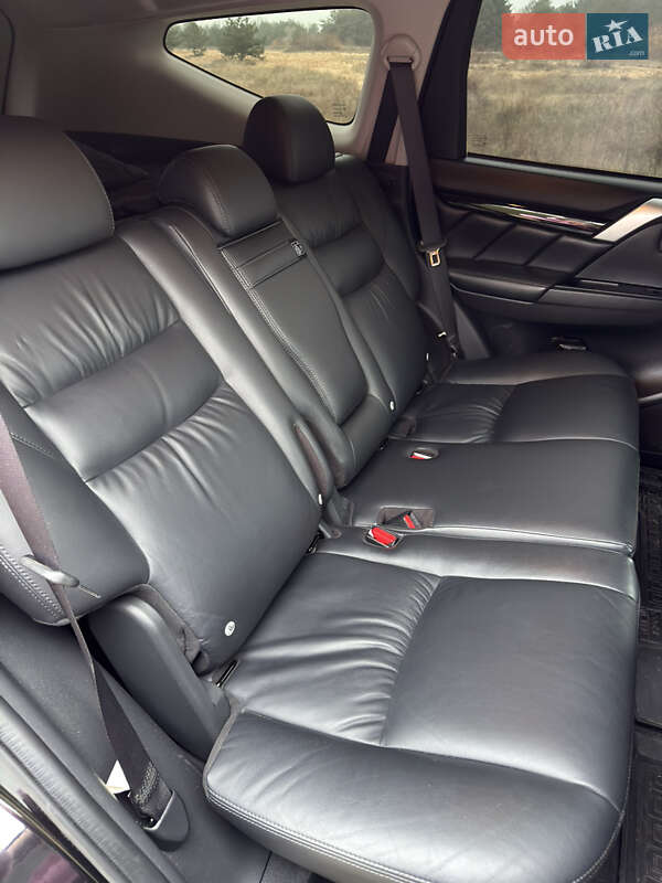 Позашляховик / Кросовер Mitsubishi Pajero Sport 2019 в Дніпрі