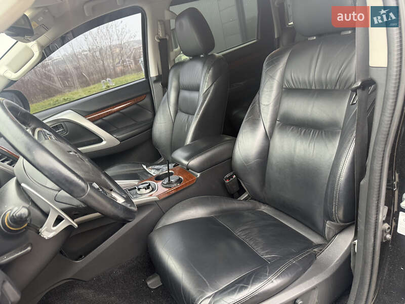 Внедорожник / Кроссовер Mitsubishi Pajero Sport 2016 в Новоднестровске фото 3 Внедорожник / Кроссовер Mitsubishi Pajero Sport 2016 в Новоднестровске