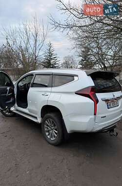 Позашляховик / Кросовер Mitsubishi Pajero Sport 2016 в Єланці