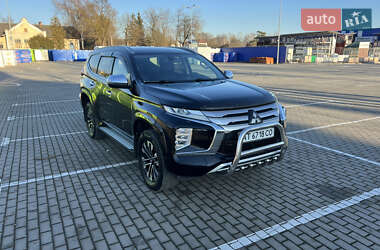 Позашляховик / Кросовер Mitsubishi Pajero Sport 2019 в Коломиї