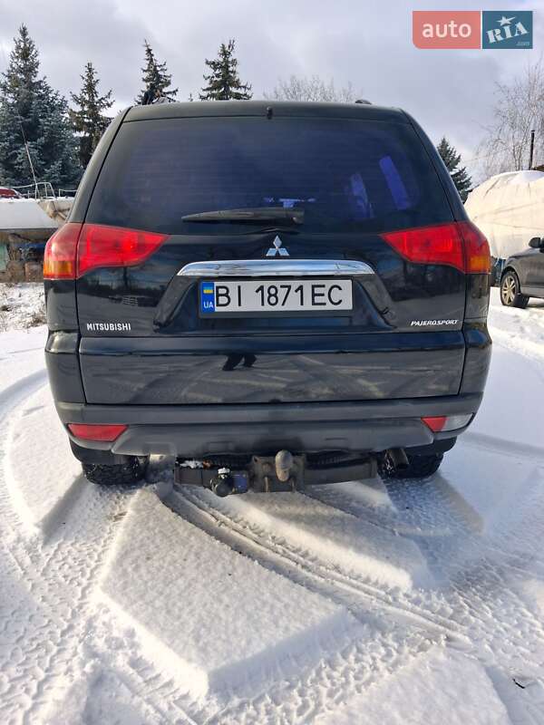 Внедорожник / Кроссовер Mitsubishi Pajero Sport 2011 в Кременчуге