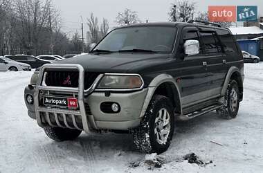 Позашляховик / Кросовер Mitsubishi Pajero Sport 2000 в Києві