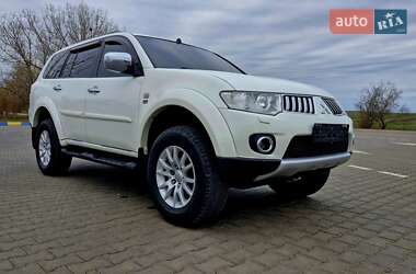 Позашляховик / Кросовер Mitsubishi Pajero Sport 2012 в Одесі