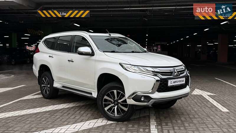 Mitsubishi Pajero Sport 2019