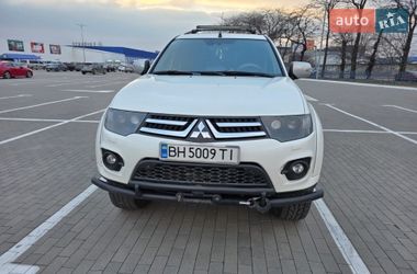 Внедорожник / Кроссовер Mitsubishi Pajero Sport 2014 в Одессе
