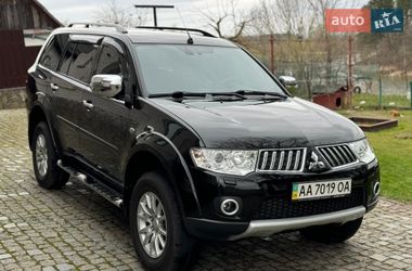 Внедорожник / Кроссовер Mitsubishi Pajero Sport 2013 в Виннице