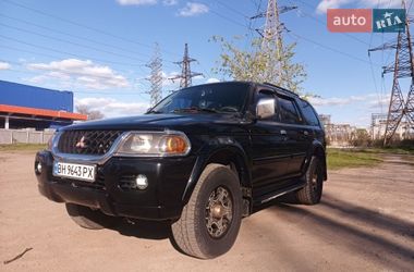 Внедорожник / Кроссовер Mitsubishi Pajero Sport 2000 в Николаеве