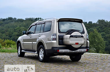 Внедорожник / Кроссовер Mitsubishi Pajero Wagon 2008 в Житомире