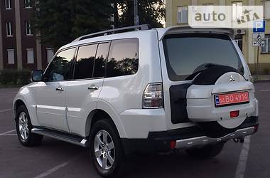 Внедорожник / Кроссовер Mitsubishi Pajero Wagon 2007 в Каменском