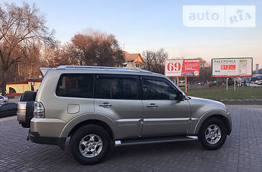 Внедорожник / Кроссовер Mitsubishi Pajero Wagon 2007 в Каменском