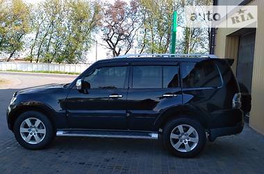 Внедорожник / Кроссовер Mitsubishi Pajero Wagon 2008 в Киеве