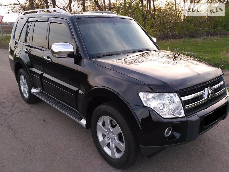 Внедорожник / Кроссовер Mitsubishi Pajero Wagon 2008 в Киеве