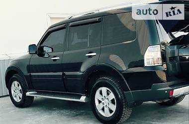 Внедорожник / Кроссовер Mitsubishi Pajero Wagon 2009 в Одессе