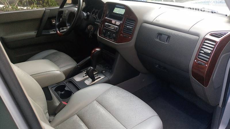 Позашляховик / Кросовер Mitsubishi Pajero Wagon 2004 в Одесі