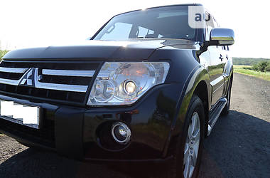 Внедорожник / Кроссовер Mitsubishi Pajero Wagon 2009 в Иршаве