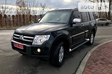 Внедорожник / Кроссовер Mitsubishi Pajero Wagon 2008 в Киеве