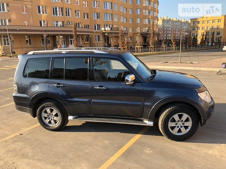 Mitsubishi Pajero 2008 року