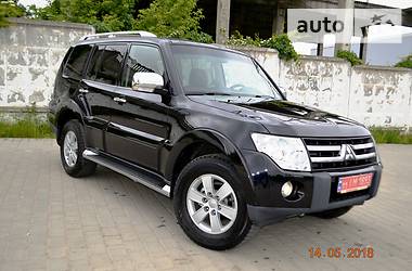 Внедорожник / Кроссовер Mitsubishi Pajero Wagon 2009 в Ивано-Франковске