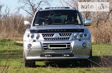 Внедорожник / Кроссовер Mitsubishi Pajero Wagon 2005 в Одессе