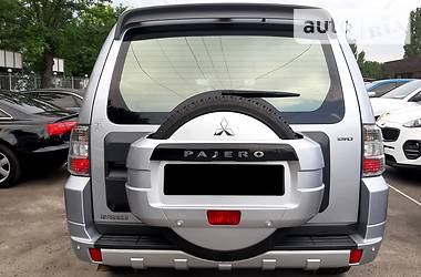 Внедорожник / Кроссовер Mitsubishi Pajero Wagon 2012 в Николаеве