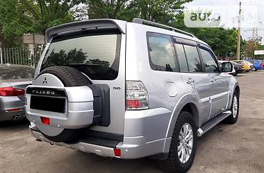 Внедорожник / Кроссовер Mitsubishi Pajero Wagon 2012 в Николаеве