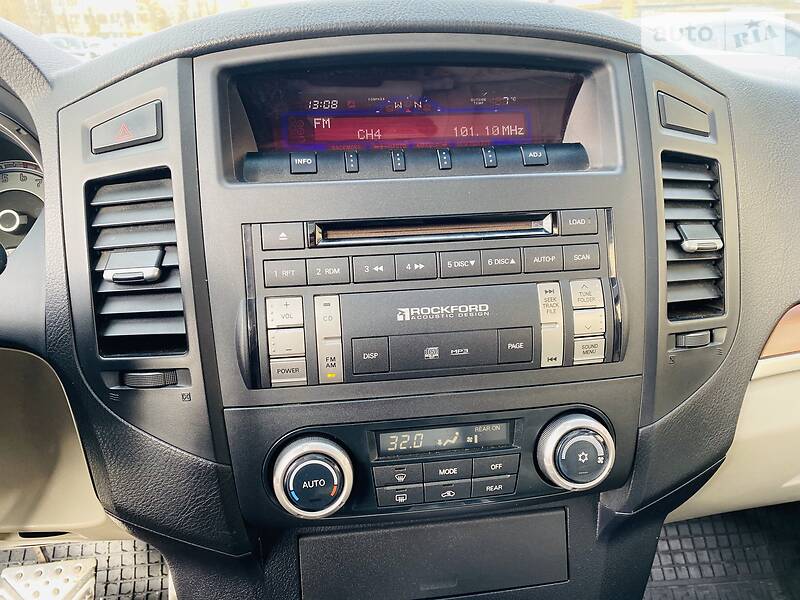 Внедорожник / Кроссовер Mitsubishi Pajero Wagon 2007 в Харькове