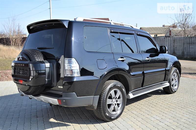 Позашляховик / Кросовер Mitsubishi Pajero Wagon 2007 в Харкові