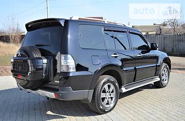 Позашляховик / Кросовер Mitsubishi Pajero Wagon 2007 в 