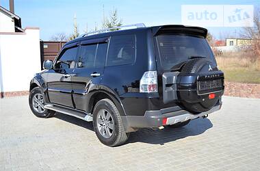 Позашляховик / Кросовер Mitsubishi Pajero Wagon 2007 в 