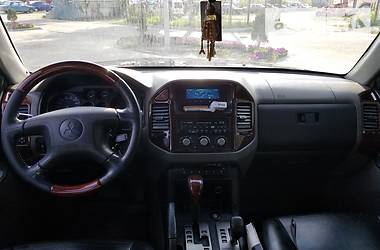 Універсал Mitsubishi Pajero Wagon 2006 в 