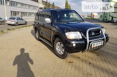 Універсал Mitsubishi Pajero Wagon 2006 в 