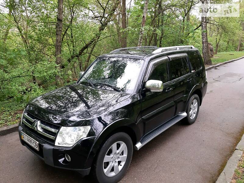 Позашляховик / Кросовер Mitsubishi Pajero Wagon 2008 в Житомирі