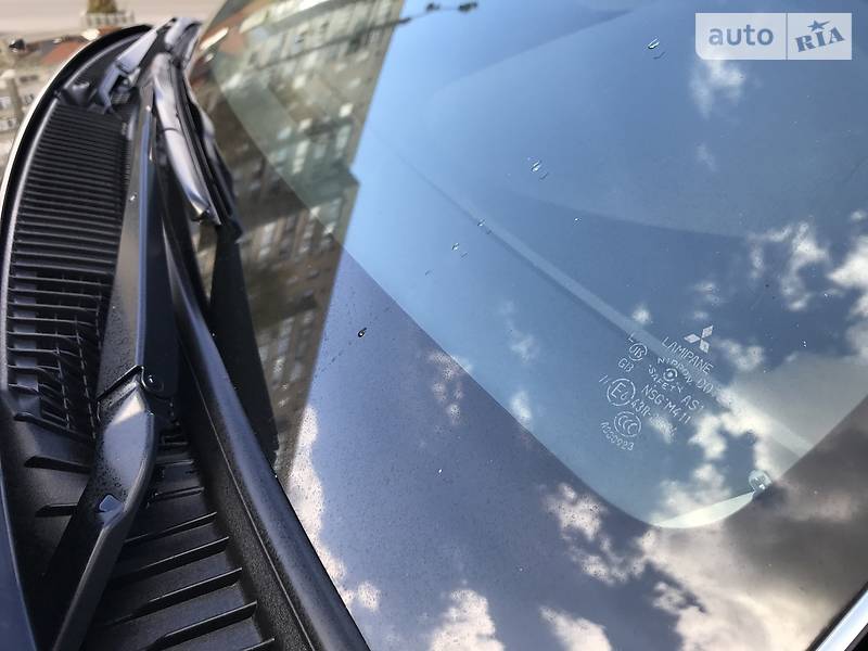 Універсал Mitsubishi Pajero Wagon 2015 в Вінниці фото 30 Універсал Mitsubishi Pajero Wagon 2015 в Вінниці