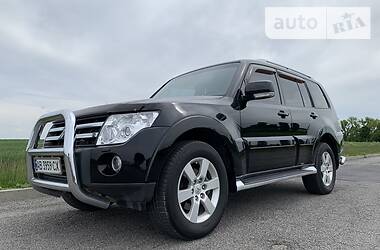 Позашляховик / Кросовер Mitsubishi Pajero Wagon 2007 в 