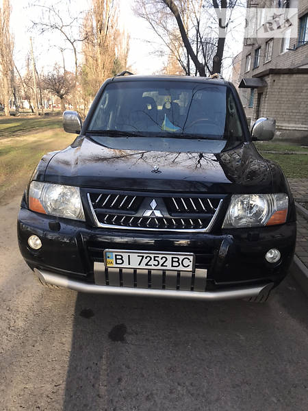 Позашляховик / Кросовер Mitsubishi Pajero Wagon 2006 в Кременчуці