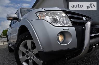 Позашляховик / Кросовер Mitsubishi Pajero Wagon 2007 в 