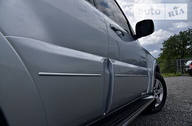 Позашляховик / Кросовер Mitsubishi Pajero Wagon 2007 в 