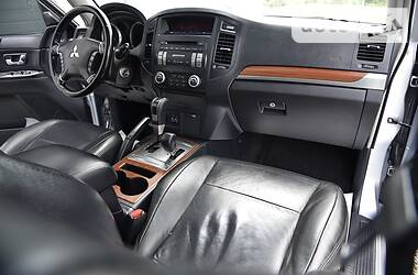 Позашляховик / Кросовер Mitsubishi Pajero Wagon 2007 в 