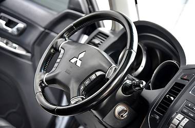 Позашляховик / Кросовер Mitsubishi Pajero Wagon 2007 в 