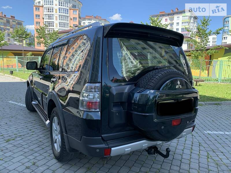 Позашляховик / Кросовер Mitsubishi Pajero Wagon 2008 в Івано-Франківську