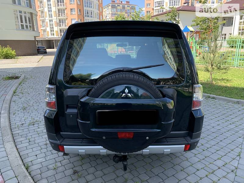 Позашляховик / Кросовер Mitsubishi Pajero Wagon 2008 в Івано-Франківську