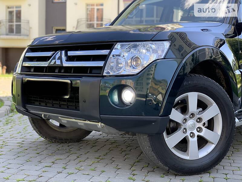 Позашляховик / Кросовер Mitsubishi Pajero Wagon 2008 в Івано-Франківську