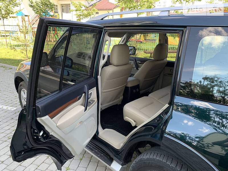 Позашляховик / Кросовер Mitsubishi Pajero Wagon 2008 в Івано-Франківську